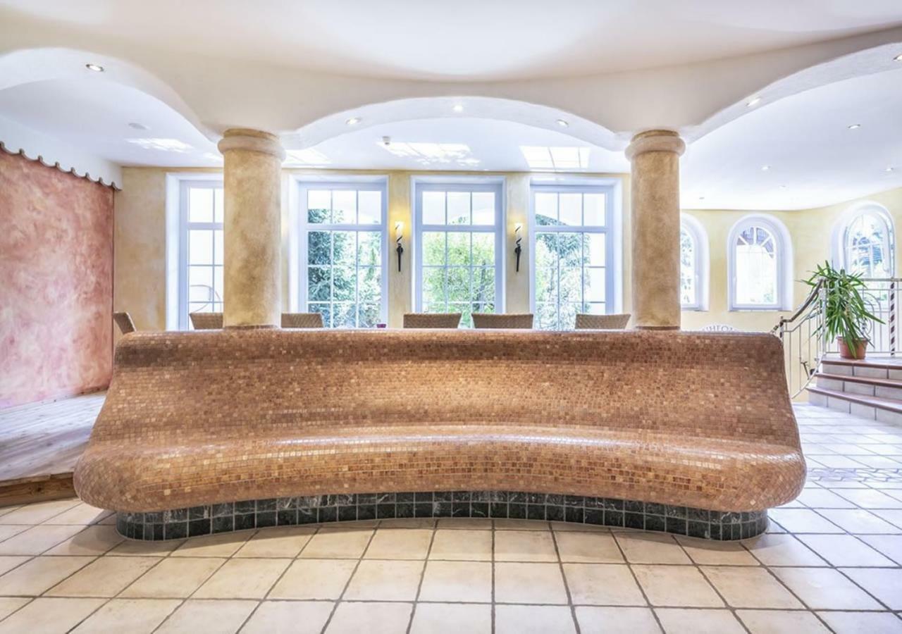 Wellness-Aparthotel Montana ไคลนาร์ล ภายนอก รูปภาพ