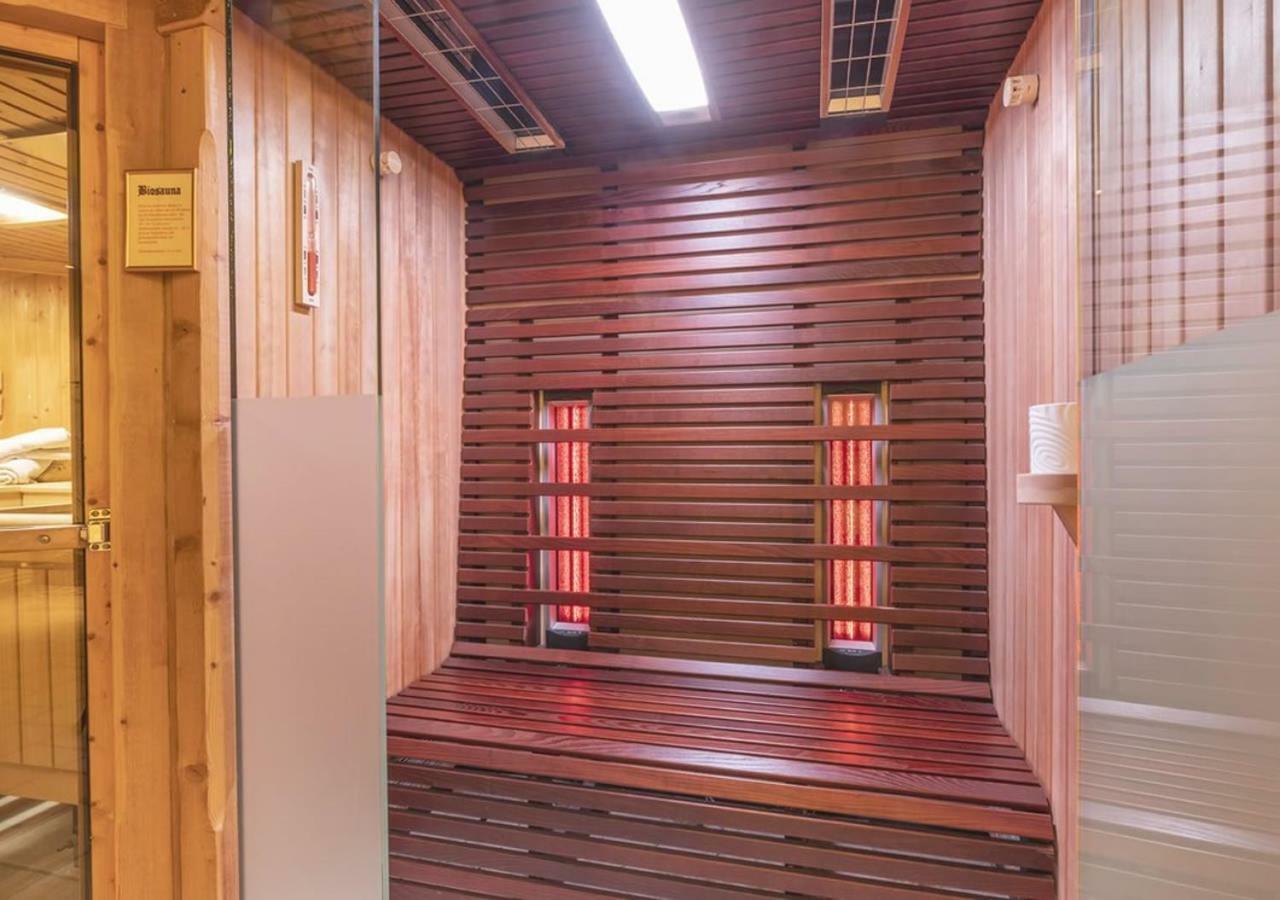 Wellness-Aparthotel Montana ไคลนาร์ล ภายนอก รูปภาพ